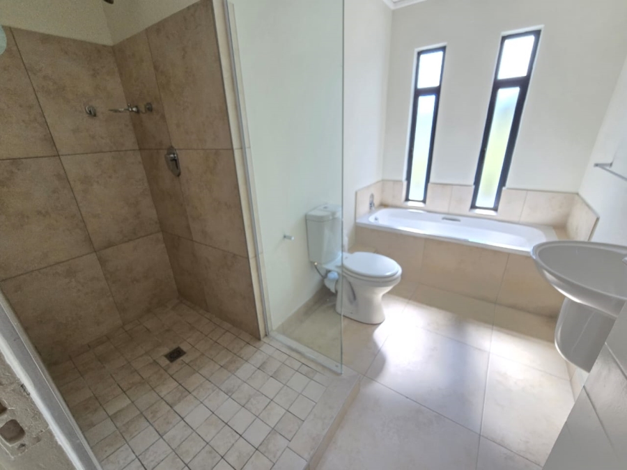 2 Bedroom Property for Sale in Abbotsford Eastern Cape